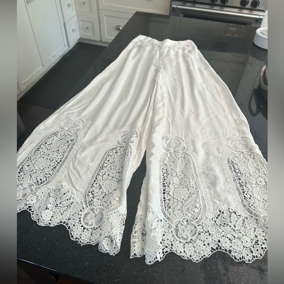 Nightcap Gorgeous lace pants - Picture 1 of 9